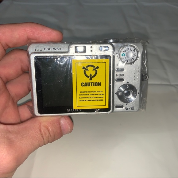 Sony Cyber-shot DSC-W50 6.0 MP Digital Camera - Silver - Picture 2 of 13